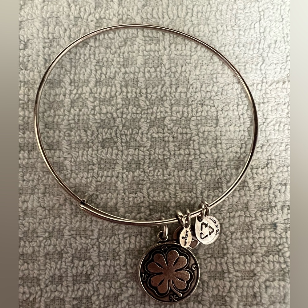 Alex and Ani Shamrock bracelet